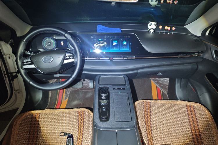 Used AION S 2022 Meizu 580 Center Console