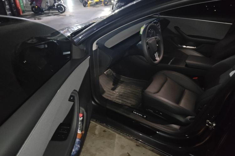 Used Tesla Model 3 2023 Rear-Wheel-Drive Version