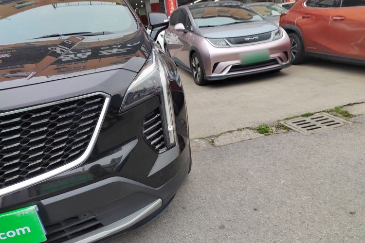 Used Cadillac XT4 2020 Revised Version 28T Two-Wheel Drive Leading Edition Left Front Headlight