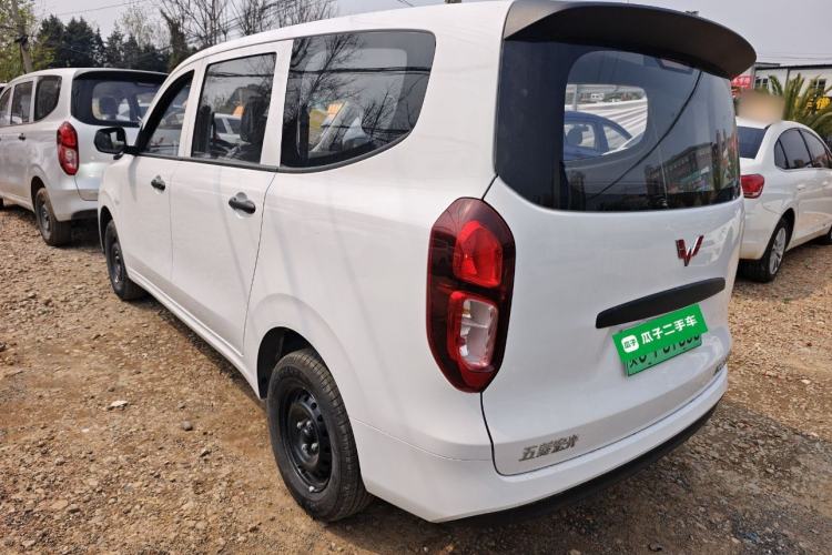 Used Wuling Hongguang New Energy 2025 Extended-Range Hybrid 50 km Utility Version