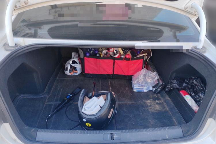 Used Volkswagen Magotan 2015 1.8TSI Luxury Model Trunk