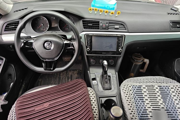 Used Volkswagen Lamando 2015 230TSI DSG Fashion Edition
