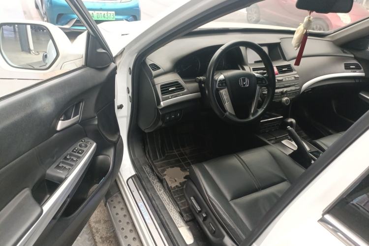 Used Honda Crosstour 2012 2.4L Luxury Edition Driver Seat