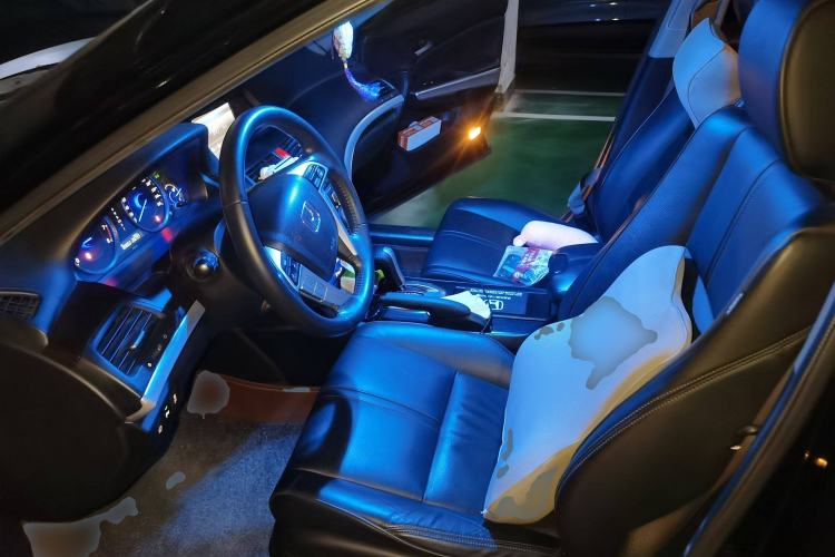 Used Honda Crosstour 2012 2.4L Luxury Edition
