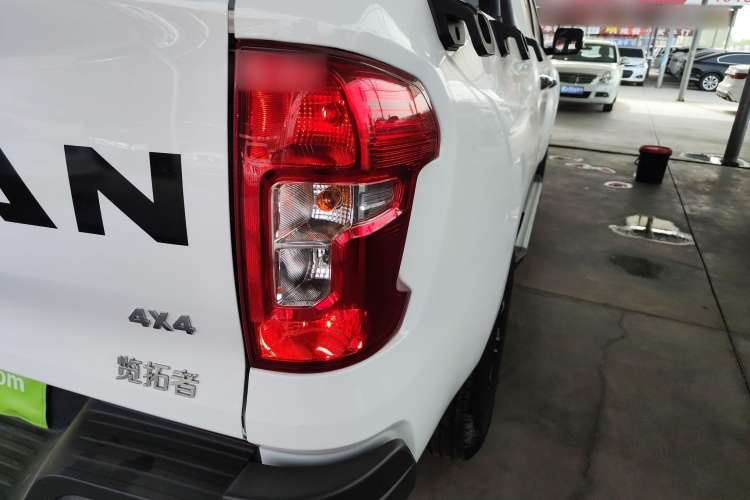 Used Changan Lantop 2023 2.0T Manual 4x4 Diesel Elite Standard Cab
