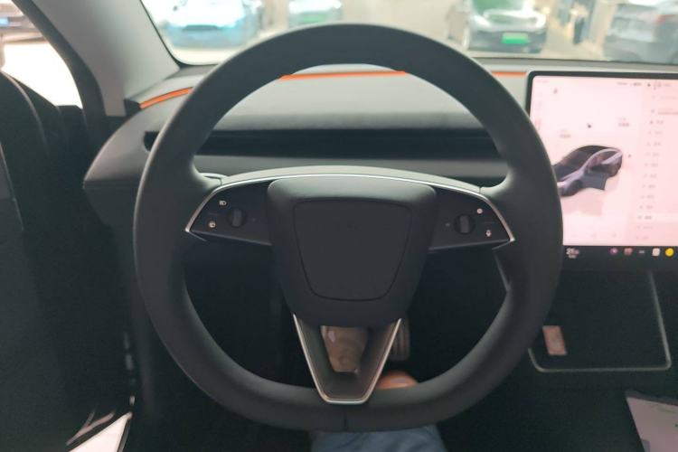 Used Tesla Model Y 2025 Long-Range All-Wheel Drive First Edition