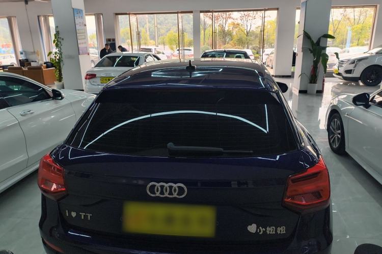 Used Audi Q2L 2021 35 TFSI Fashionable and Elegant Model
