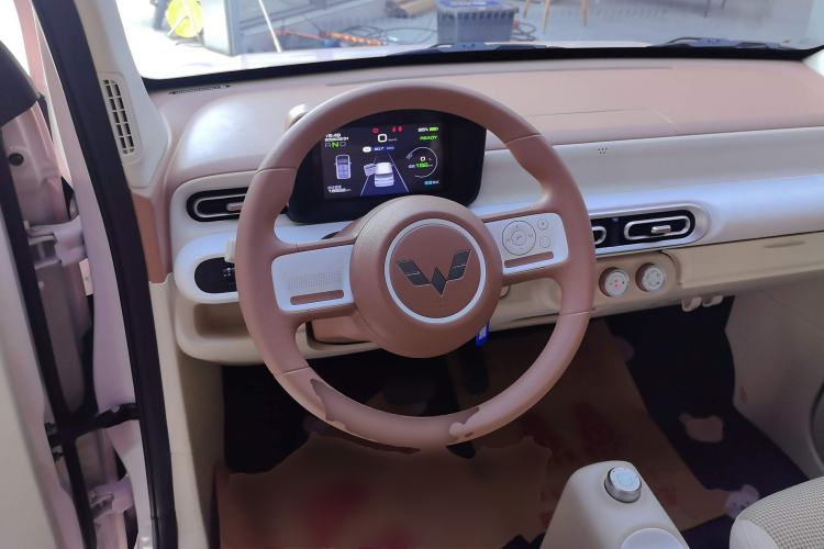 Used Wuling Hongguang MINIEV 2024 3rd Generation 215km Youth Edition