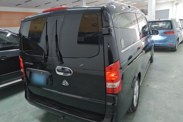 Used Mercedes-Benz V-Class 