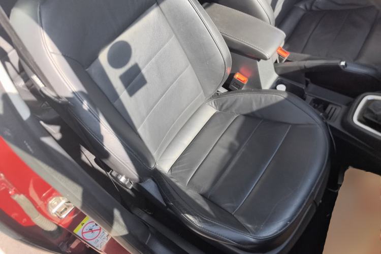 Used Volkswagen Gran Lavida 2013 1.6L Automatic Comfort Model
