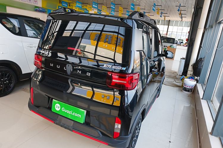 Used Wuling Hongguang MINIEV 2022 GAMEBOY 300km Enthusiast Model with Lithium Iron Phosphate