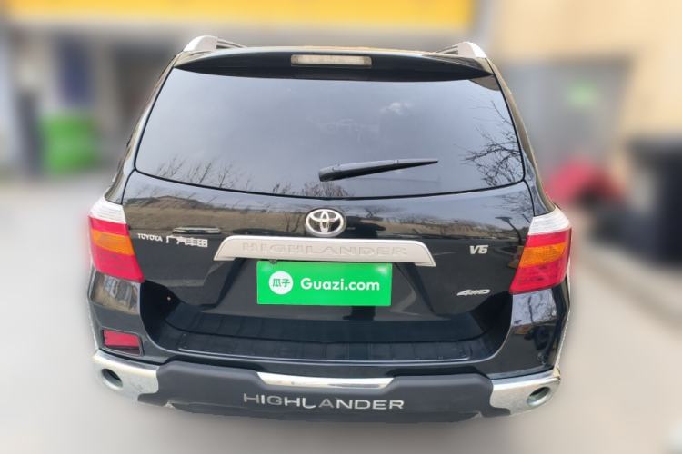 Used Toyota Highlander 2011 2.7L Two-Wheel Drive 5-Seater Elite Edition Rear