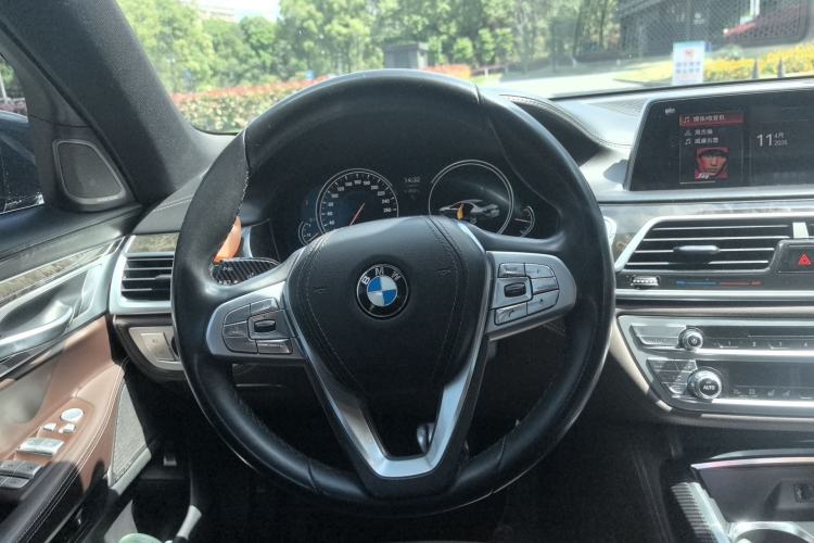 Used BMW 7 Series 2018 730Li Luxury Model Excellence Package Steering Wheel