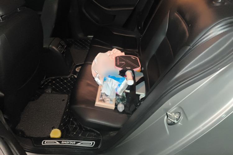 Used Volkswagen Sagitar 2014 Revised Version 1.4TSI Automatic Luxury Edition Left Rear Seat