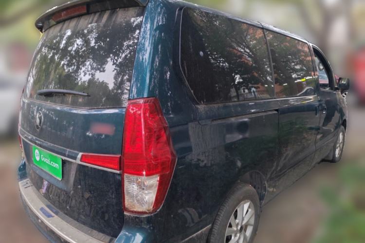 Used FORTHING Lingzhi PLUS 2021 Travel Edition 2.0L Manual Luxury 7-Seater
