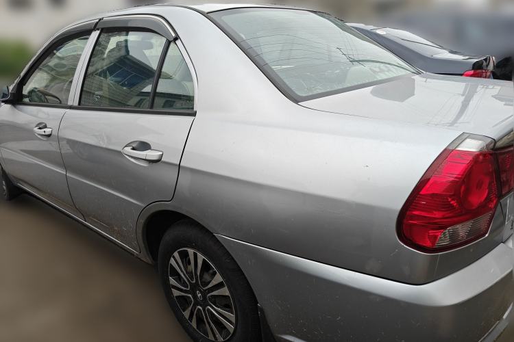 Used Soueast V3 Lingyue 2011 1.5L Manual Happiness Edition Rear Left 45 Deg