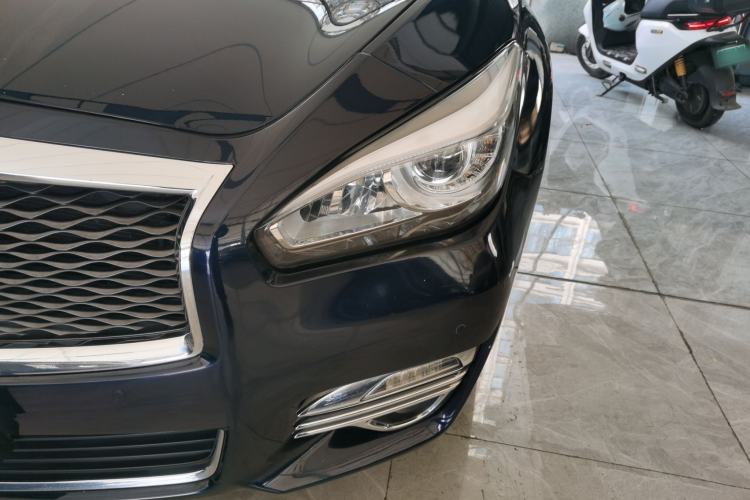 Used Infiniti Q70 2019 Q70L 2.0T Elite Plus Version
