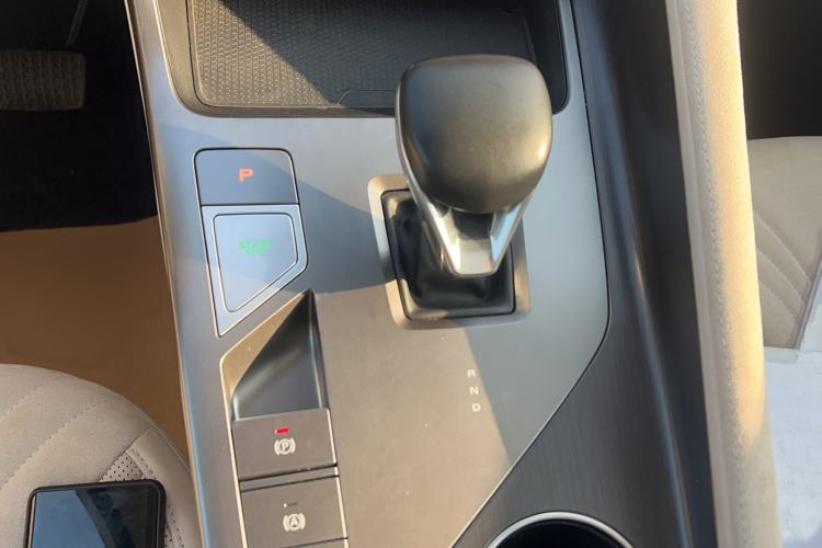 Used Roewe D5X DMH 2024 135 Tech Edition