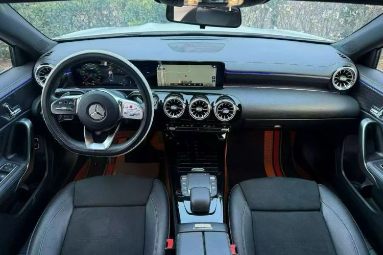 Used Mercedes-Benz A-Class 2021 A 200 L Sport Sedan Fashion Model Interior 3