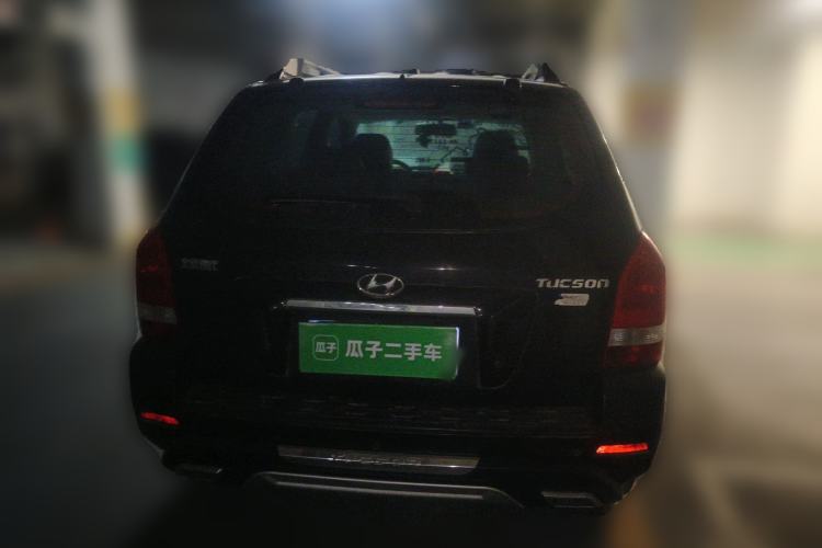 Used Hyundai Tucson 2013 2.0L Manual Two-Wheel Drive Fashion Edition Rear