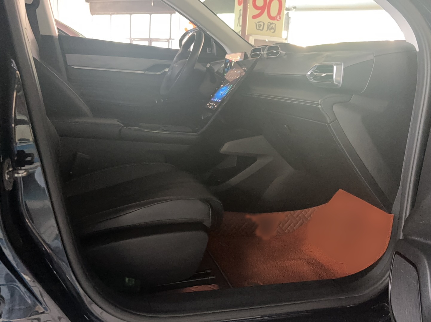 Dongfeng Aeolus SKY EV01 2023 445 km AIR — снимка 8