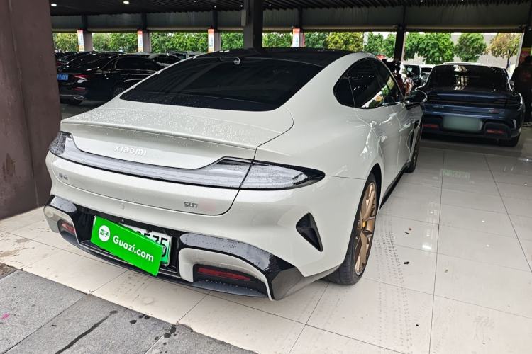 Used Xiaomi Auto SU7 2024 Four-Wheel Drive Ultra-Long Range Advanced Intelligent Driving Max Edition
