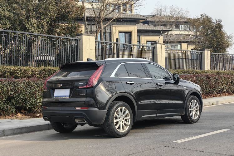 Used Cadillac XT4 2021 28T Two-Wheel Drive Tech Edition