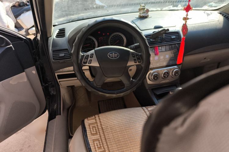 Used Bestune B50 2012 1.6L manual fashion version