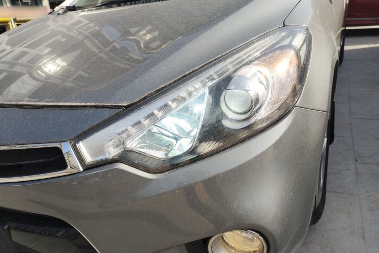 Used Kia K3S 2014 1.6L Automatic DLX Left Front Headlight