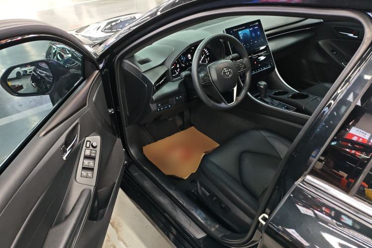 Used Toyota Avalon 2023 2.0L Luxury Edition