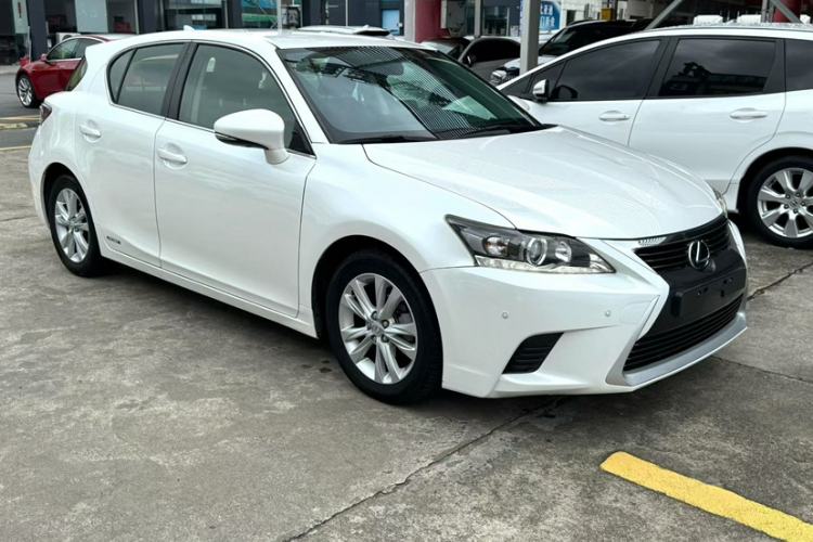Used Lexus CT 2014 CT200h Elite Edition Monochrome