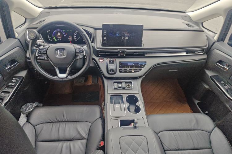 Used Honda Elysion 2022 2.0L eHEV Luxury First Edition

