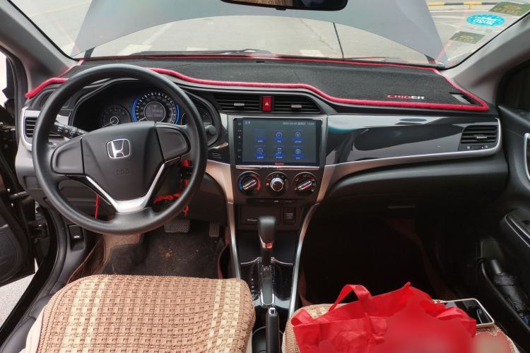 Used Honda Crider 2015 1.8L automatic comfort version