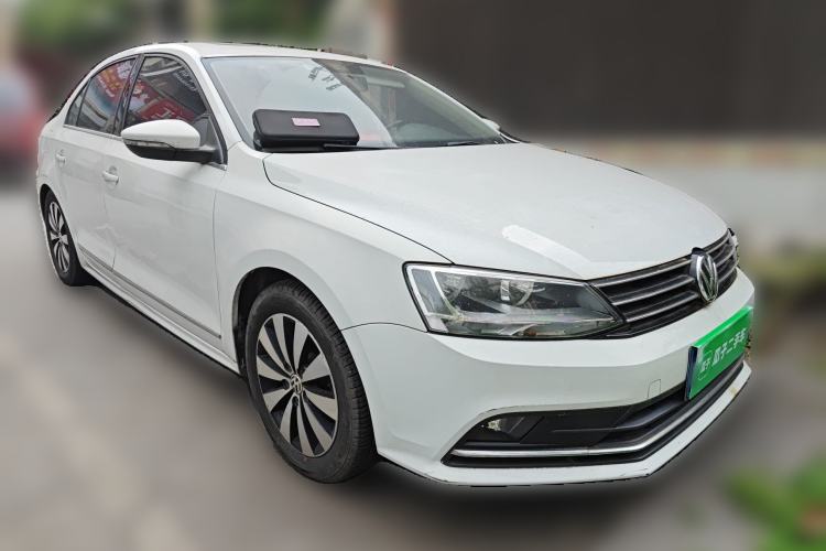 Used Volkswagen Sagitar 2017 1.6L Automatic Comfort Model
