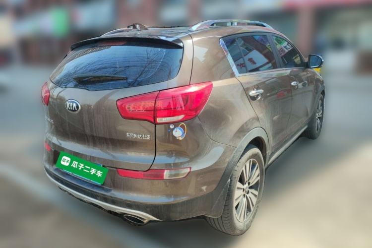 Used Kia Sportage R 2015 2.0L Automatic Two-Wheel Drive DLX Model Rear Right 45 Deg