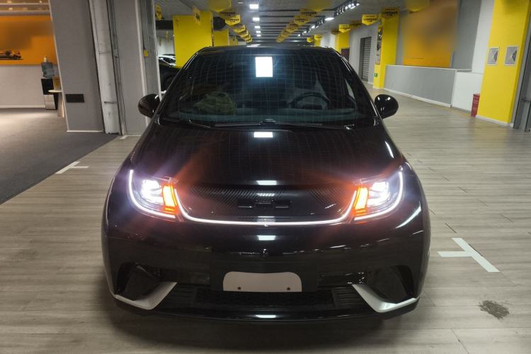 Used BYD Dolphin 2021 405 km Fashion Edition
