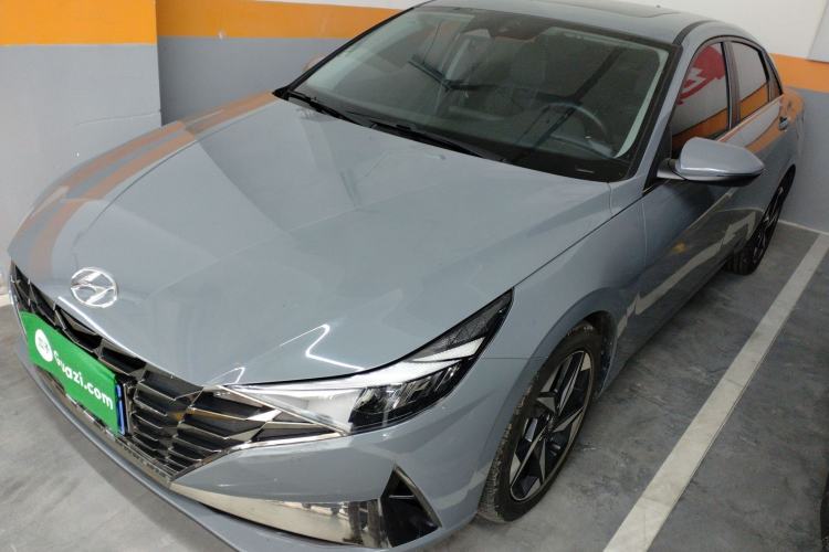 Used Hyundai Elantra 2022 1.5L CVT LUX Prestige Edition