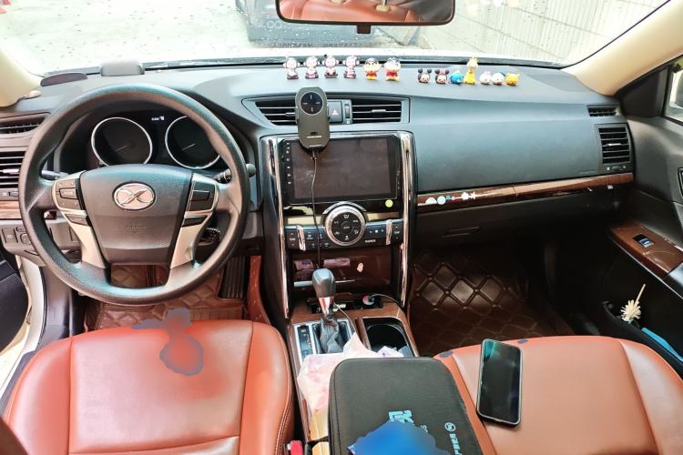 Used Toyota Reiz 2013 2.5S Elite Edition Center Console