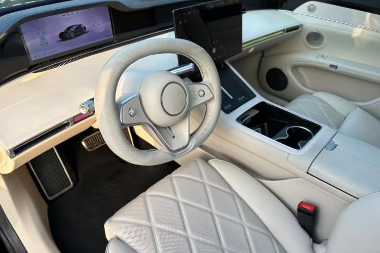 Used Hima Stelato S9 2024 All-Electric Ultra Four-Wheel-Drive Flagship Edition Interior 2