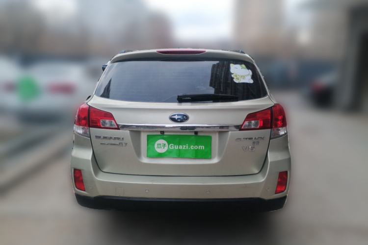 Used Subaru Outback 2010 2.5i Luxury Edition Rear