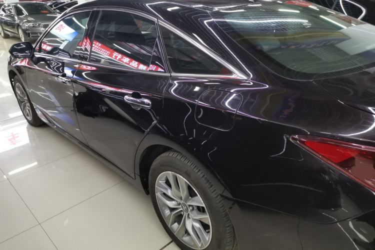 Used Toyota Avalon 2019 2.0L Luxury Edition China VI Standard
