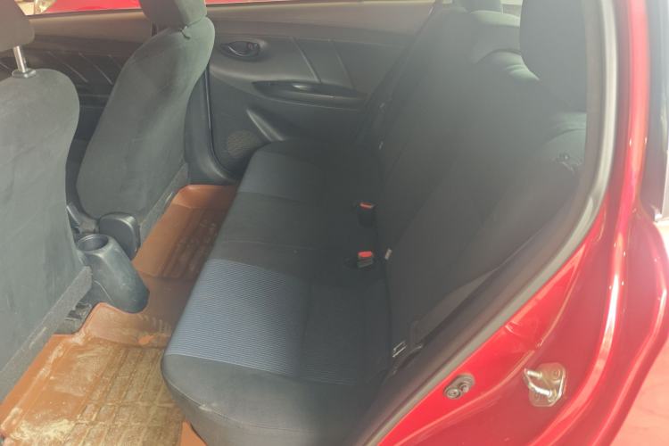 Used Toyota YARiS L Zhi Xuan 2014 1.3E Automatic Charm Edition
