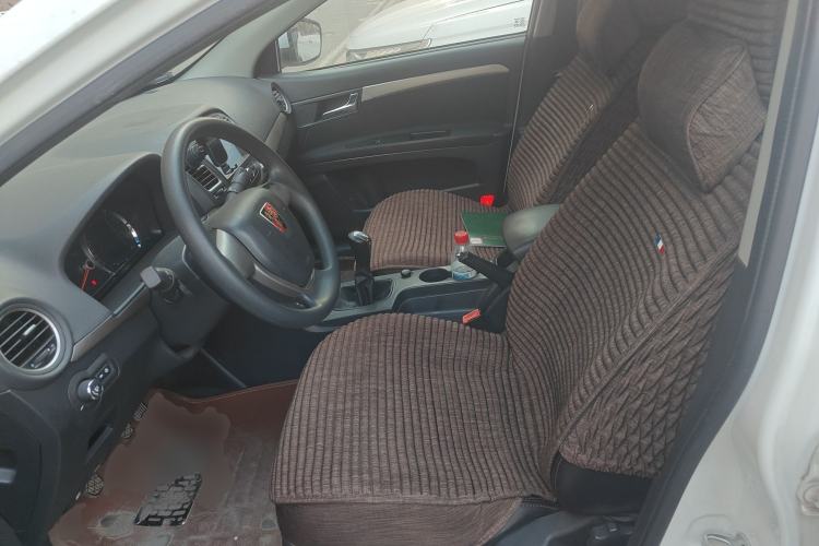 Used Roewe 350 2015 1.5L Manual Luxury Sunroof Edition
