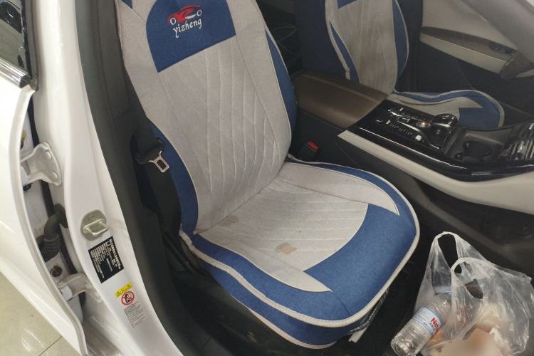 Used BYD Qin PLUS 2024 HONOR Edition DM-i 55KM Leading Model Right Front Seat