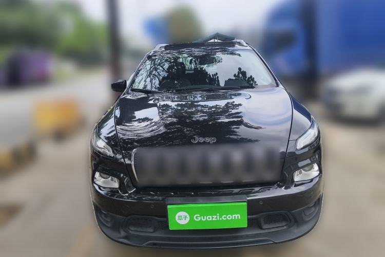 Used Jeep Cherokee 2017 2.0L Superior Edition