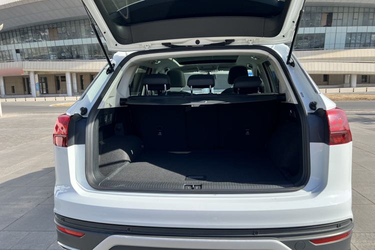 Used Volkswagen Tayron 2020 280TSI Two-Wheel Drive Luxury Connect Edition Interior 5