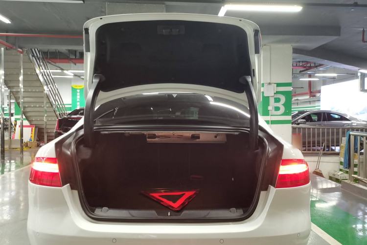 Used Jaguar XEL 2019 2.0T 250 PS Premium Edition