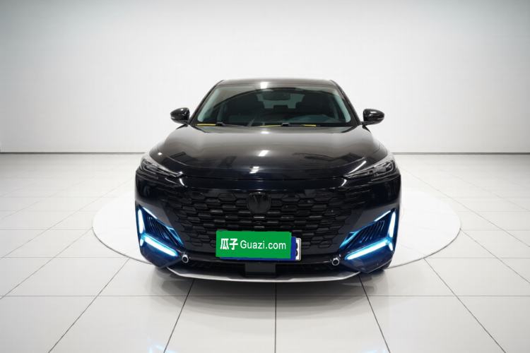 Used CHANGAN UNI-K iDD 2022 Blue Whale iDD 130km 1.5T Prestige Model
