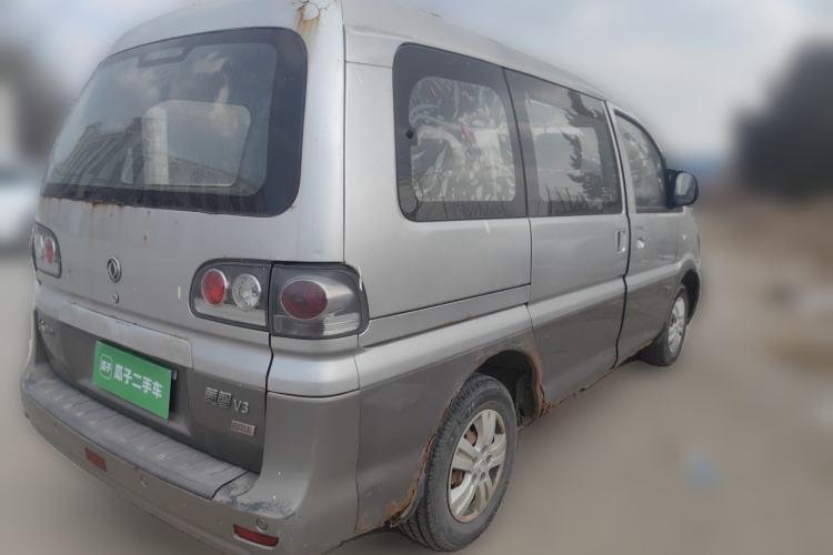 Used FORTHING Lingzhi 2015 V3 1.5L 7-Seater Comfort Model Rear Right 45 Deg