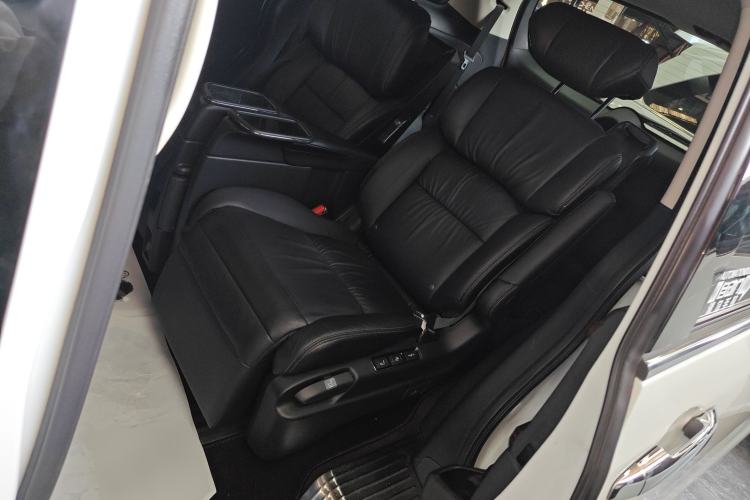 Used Honda Odyssey 2018 2.4L Supreme Edition